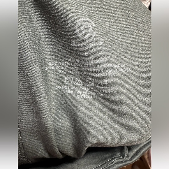 Women Champion Athletic Capri Pants  Work-Out Running Size L - Picture 4 of 4